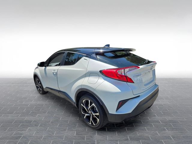Used 2020 Toyota C-HR XLE FWD image 5