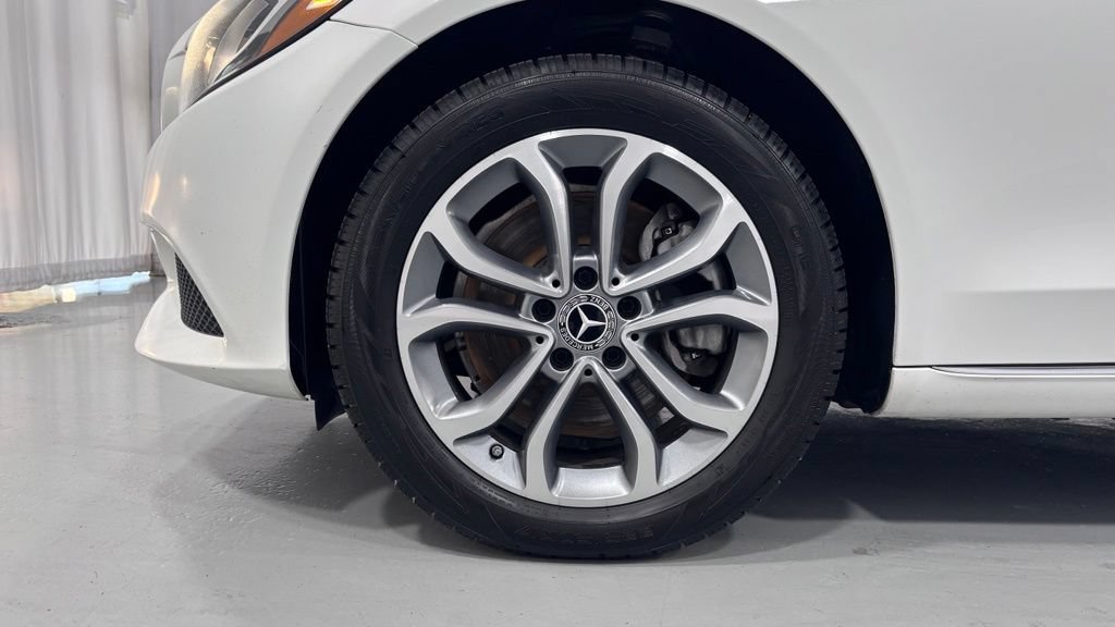 Used 2018 Mercedes-Benz C 300 4MATIC Sedan image 30