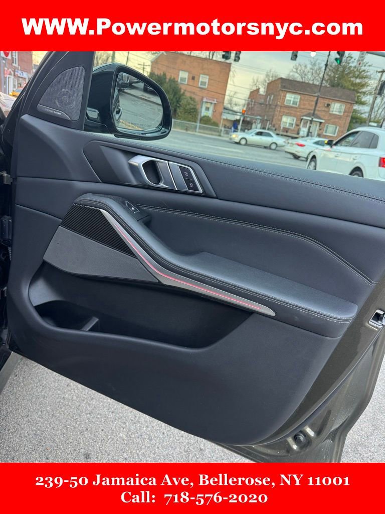 Used 2022 BMW X5 M50i w/ Executive Package AWD/4WD image 29