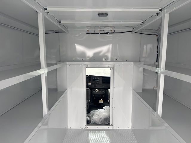 New 2025 GMC Savana 3500 w/ Power Convenience Package image 24