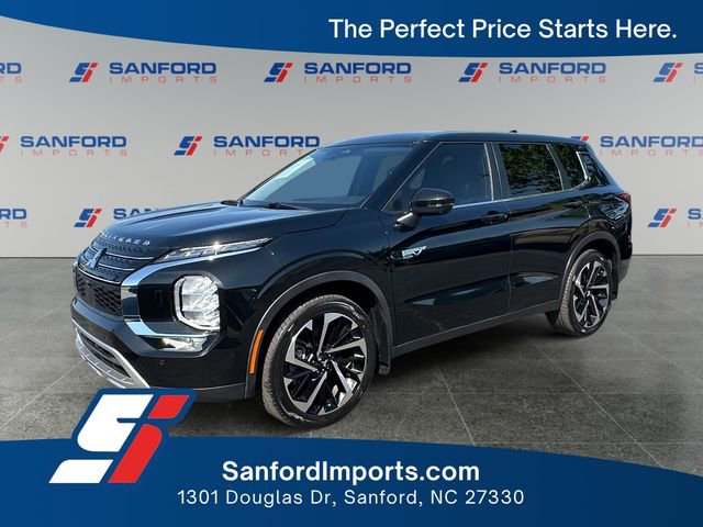 Used 2023 Mitsubishi Outlander SE