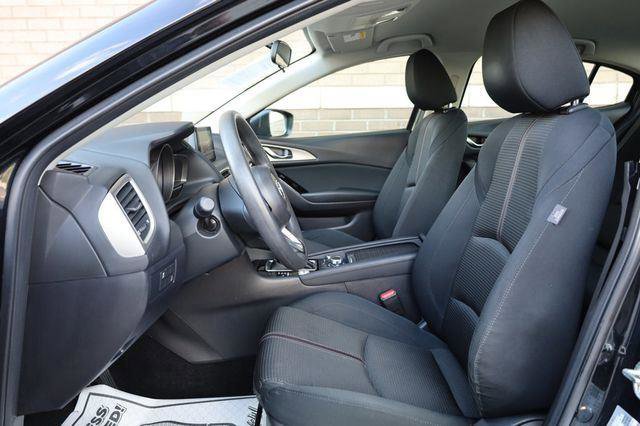 Used 2017 MAZDA MAZDA3 Sport w/ Preferred Equipment Package FWD image 14