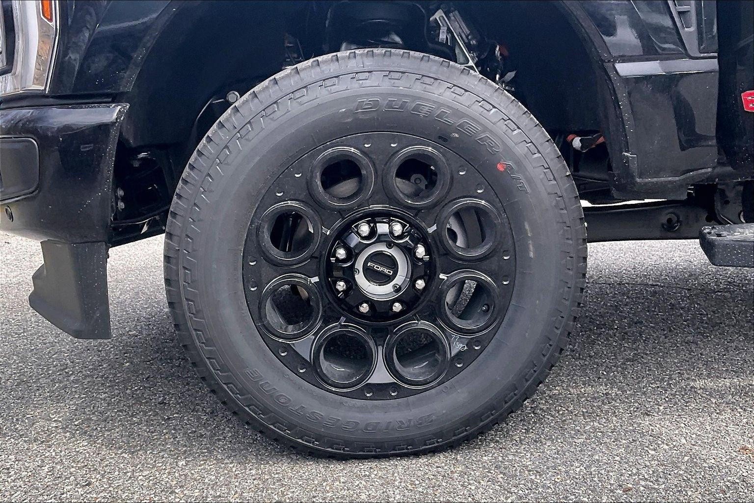 New 2026 Ford F350 4x4 Crew Cab Super Duty image 11