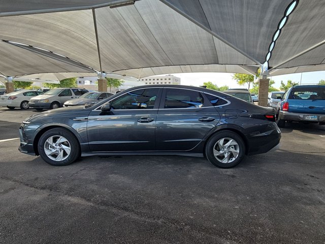 Used 2026 Hyundai Sonata SE FWD image 9