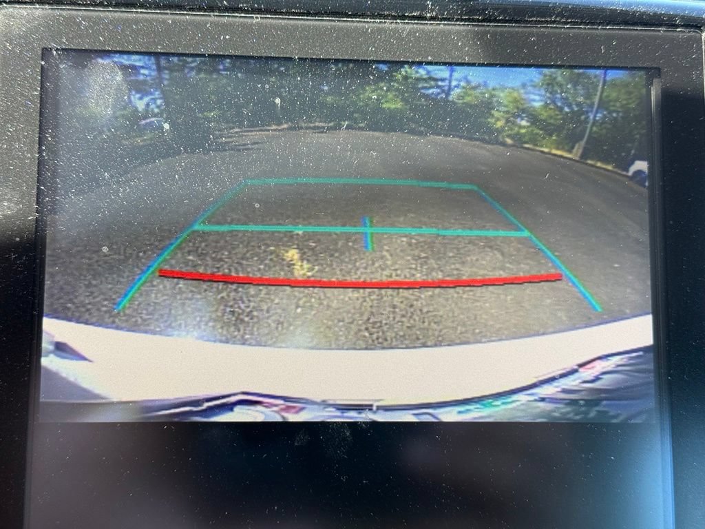 Used 2018 Toyota Prius Prime Premium FWD image 11
