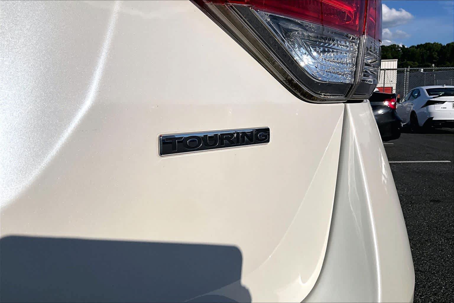 Used 2016 Honda Odyssey Touring image 10