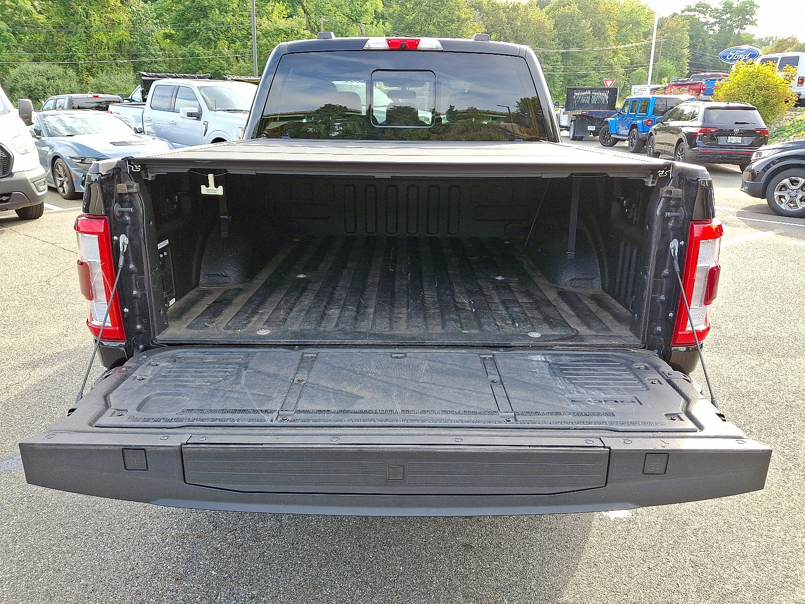 Certified 2022 Ford F150 Lariat image 30