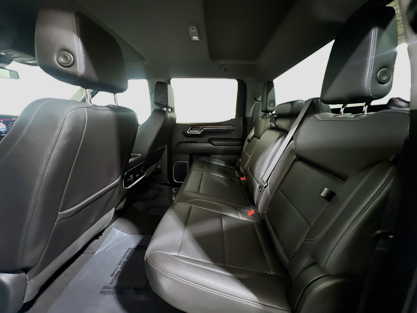 Used 2024 GMC Sierra 1500 SLT w/ SLT Premium Package image 17