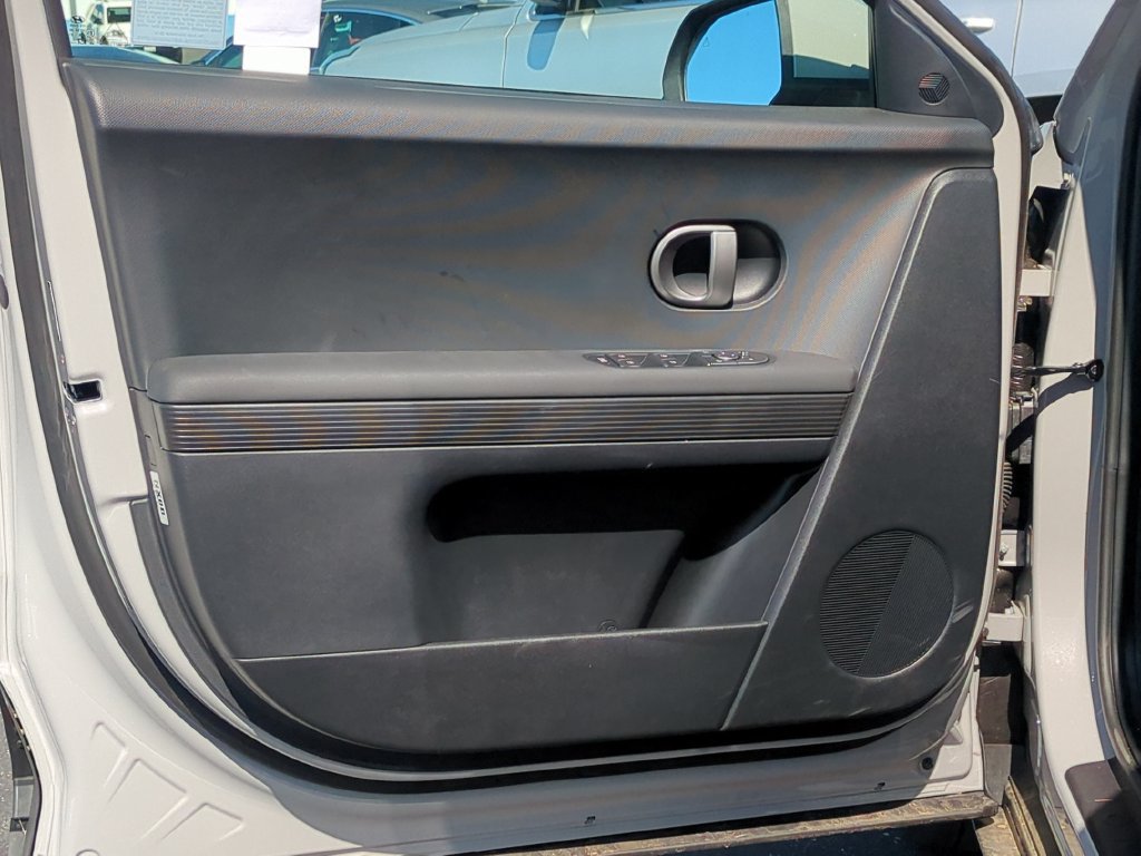 New 2026 Hyundai Ioniq 5 SEL RWD image 12