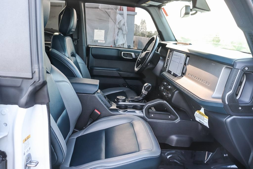Used 2024 Ford Bronco Outer Banks AWD/4WD image 21
