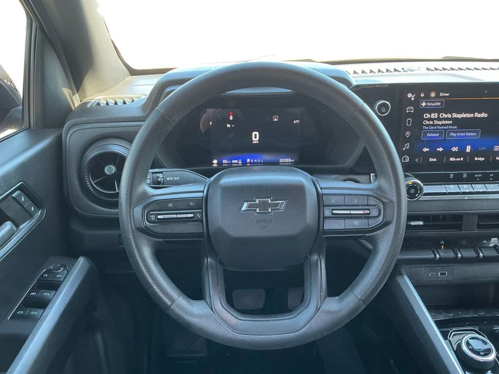 Used 2023 Chevrolet Colorado Trail Boss w/ Technology Package AWD/4WD image 18