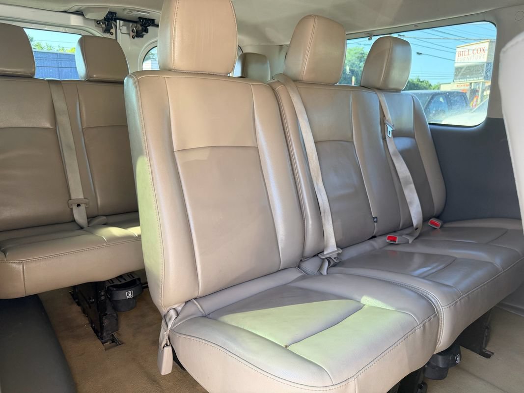 Used 2018 Nissan NV 3500 SL RWD image 14