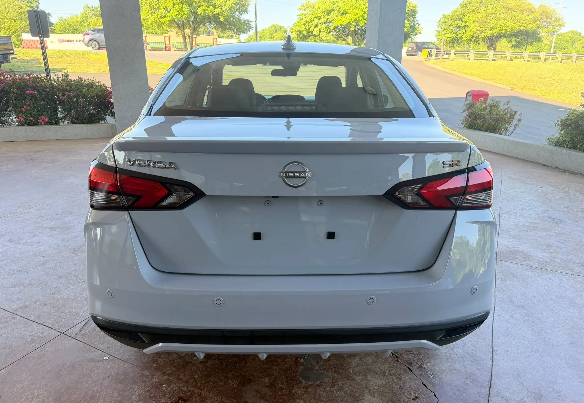 Used 2024 Nissan Versa SR w/ Trunk Package FWD image 5