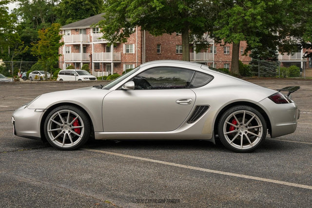 Used 2008 Porsche Cayman S RWD image 3