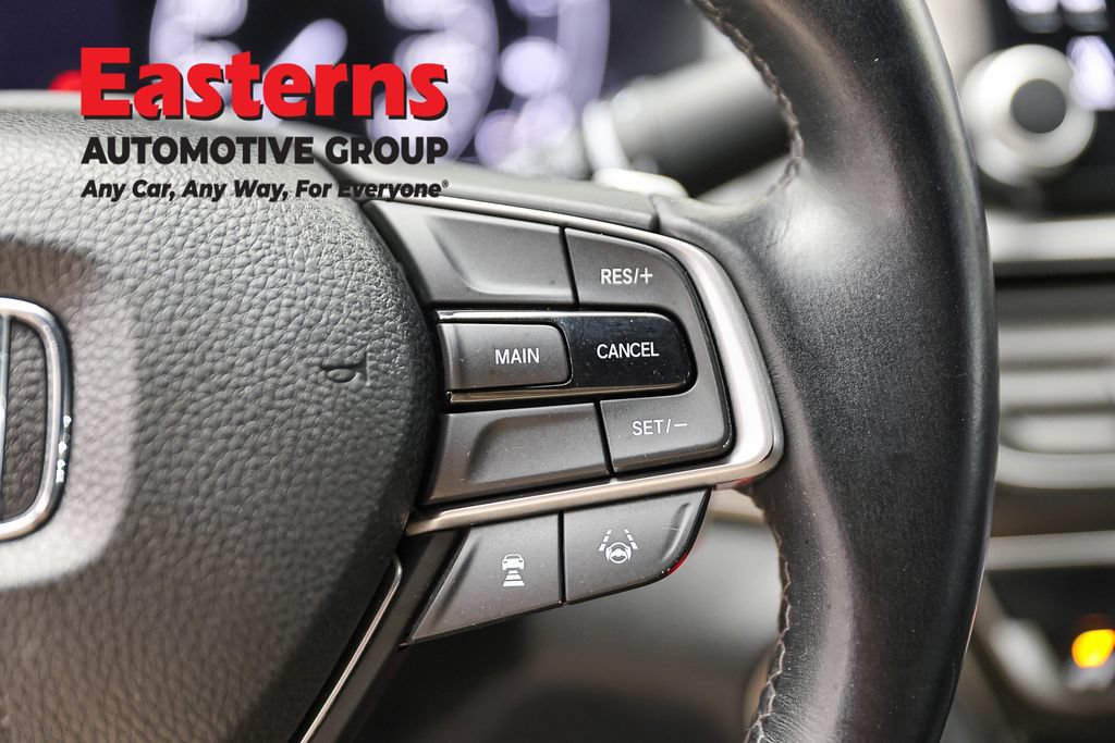 Used 2018 Honda Accord Sport image 15