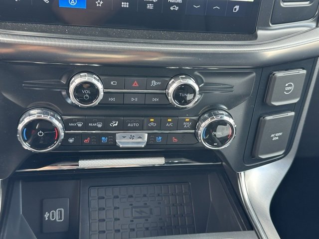 New 2025 Ford F150 Platinum w/ Equipment Group 702A High image 29