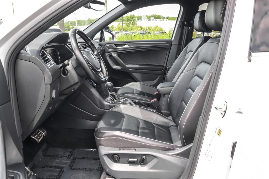 Used 2021 Volkswagen Tiguan SEL Premium R-Line AWD/4WD image 5