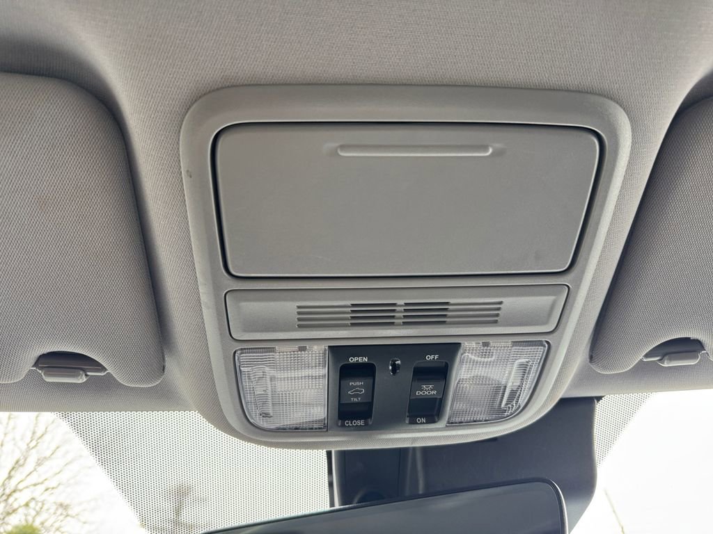 Used 2022 Honda Pilot Special Edition image 25