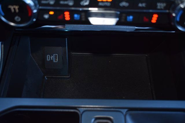 Used 2021 Ford F150 Lariat w/ Equipment Group 502A High image 39