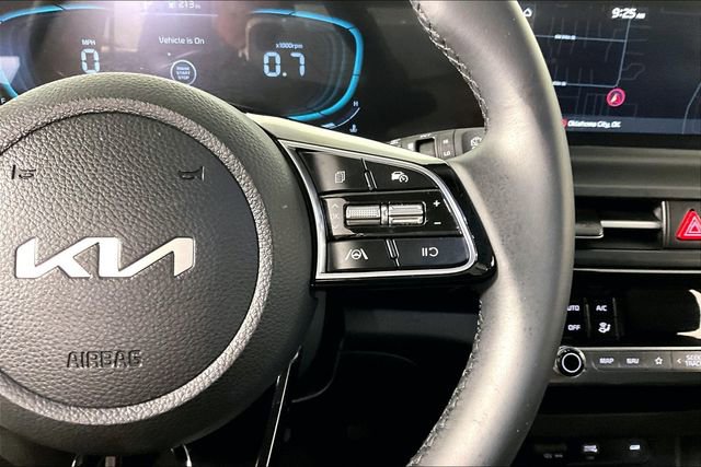 Certified 2026 Kia Seltos S FWD image 11