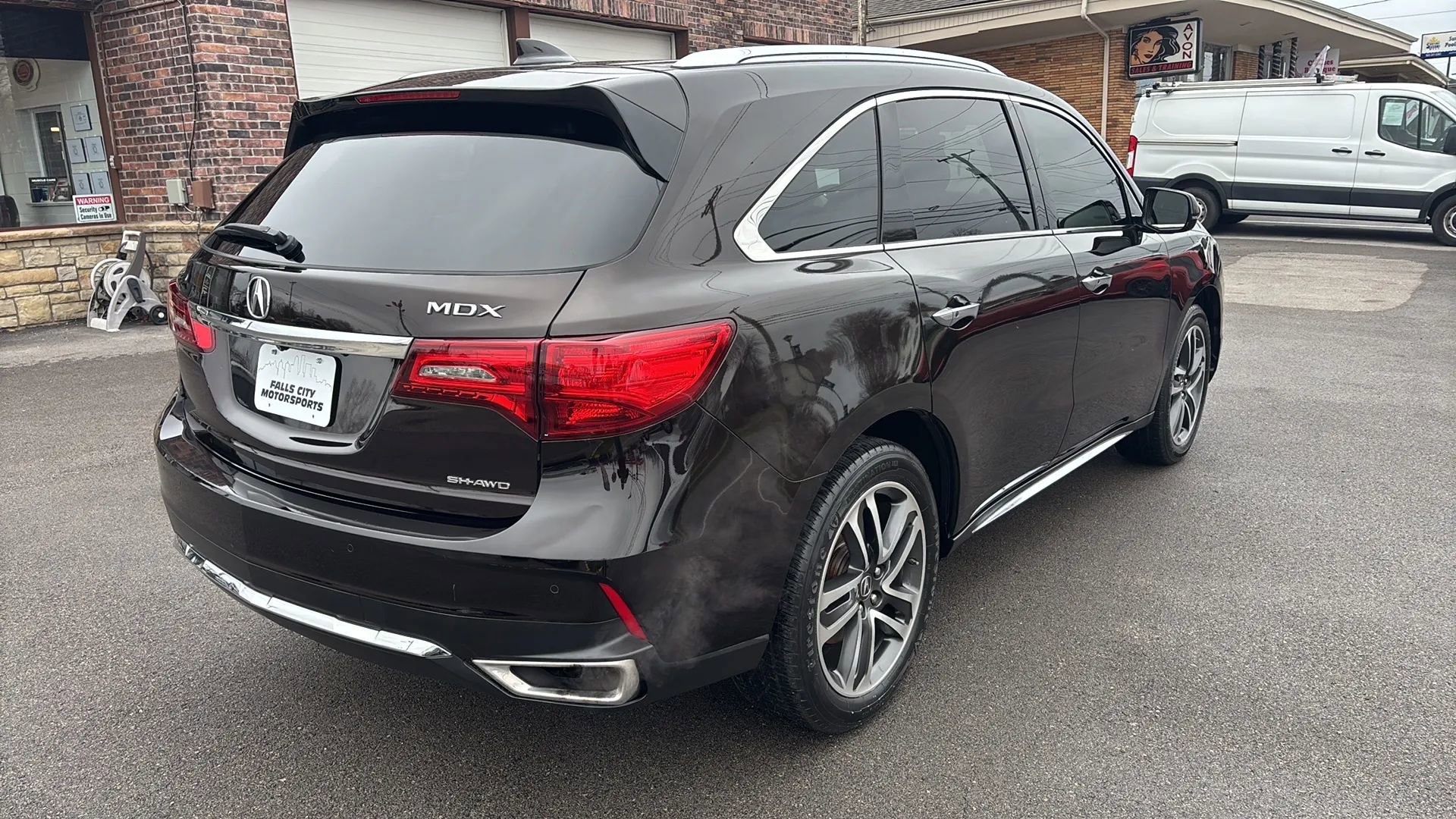 Used 2017 Acura MDX SH-AWD w/ Advance Package image 14