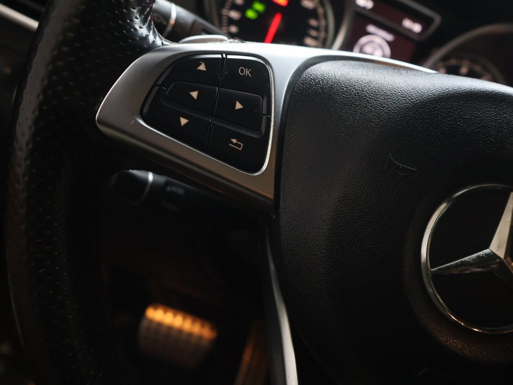 Used 2018 Mercedes-Benz GLE 350 4MATIC w/ Premium 2 Package image 19