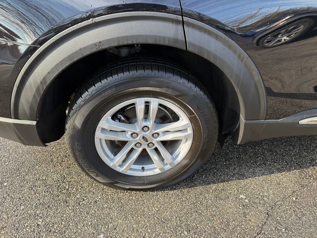 Used 2022 Ford Explorer XLT w/ Equipment Group 202A image 26