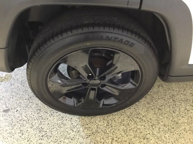 Used 2019 Jeep Compass Latitude AWD/4WD image 22