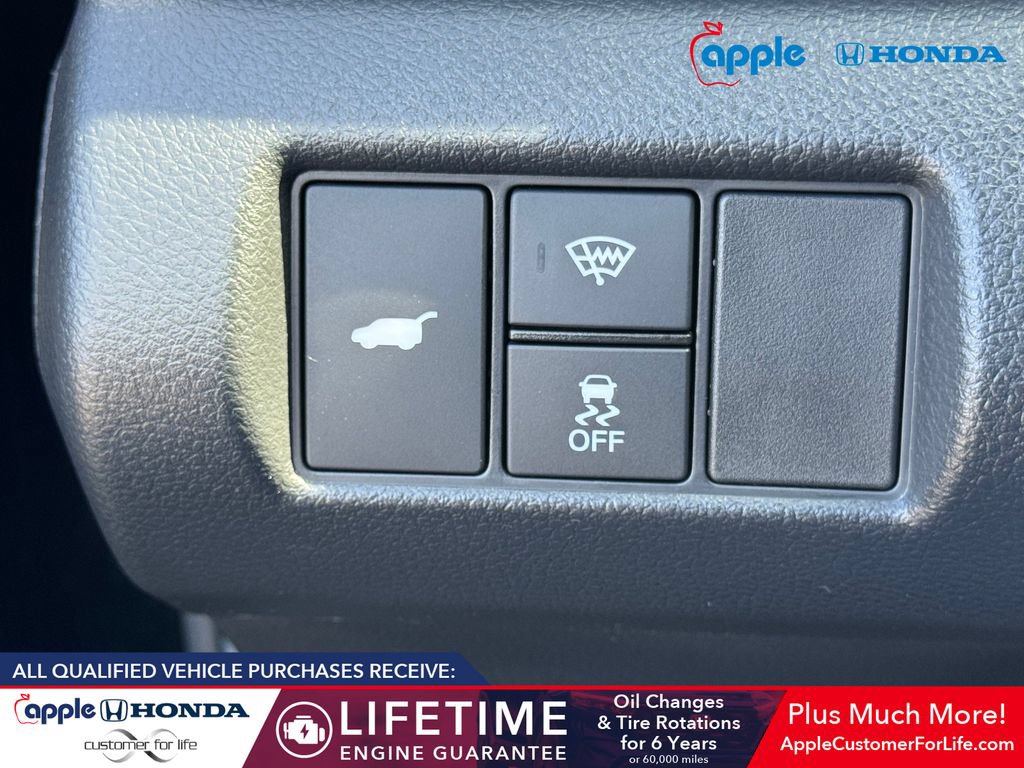 Used 2025 Honda Pilot TrailSport image 32