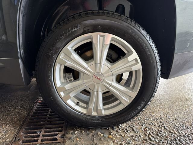 Certified 2017 GMC Terrain SLE w/ Convenience Package image 10