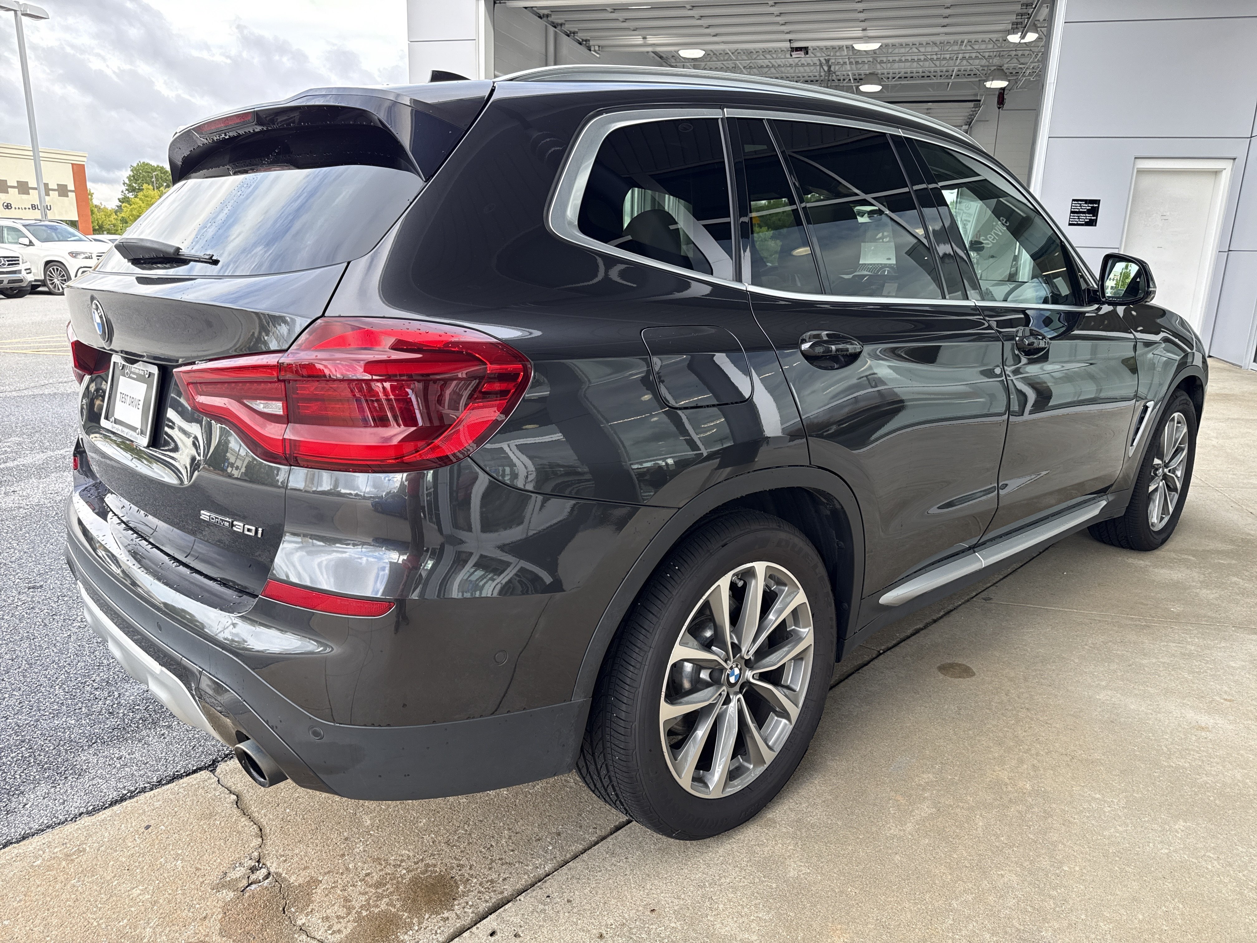 Used 2019 BMW X3 sDrive30i w/ Convenience Package RWD image 12