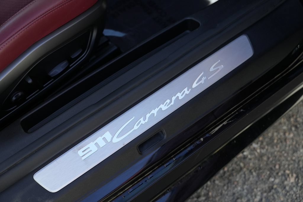 Used 2020 Porsche 911 Carrera 4S AWD/4WD image 62