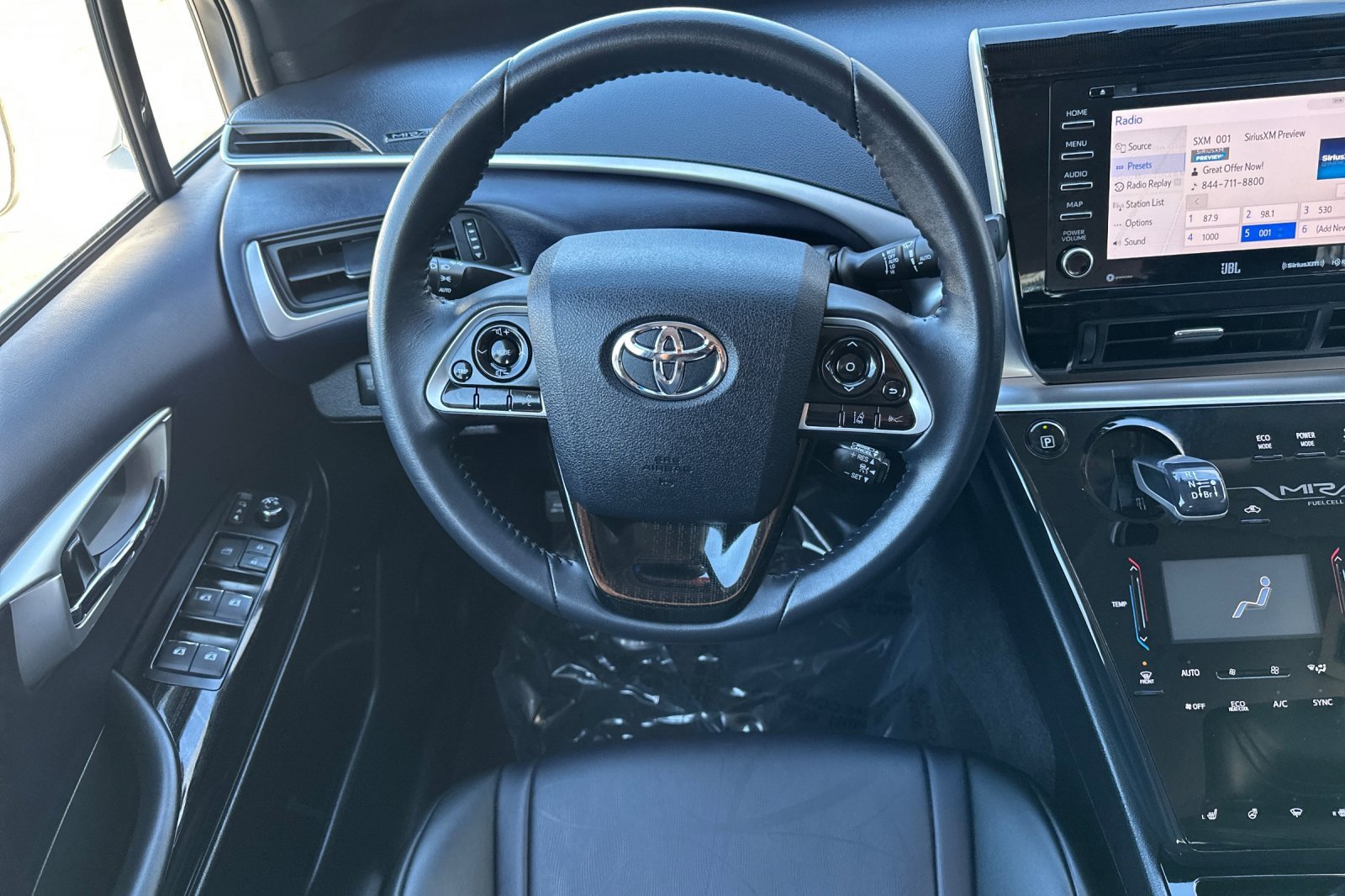 Used 2018 Toyota Mirai image 15