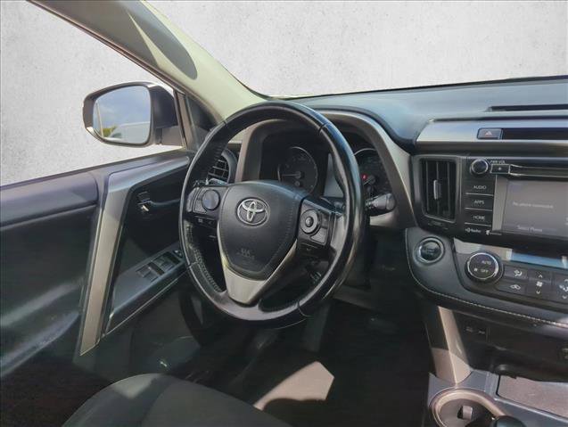 Used 2018 Toyota RAV4 XLE image 28
