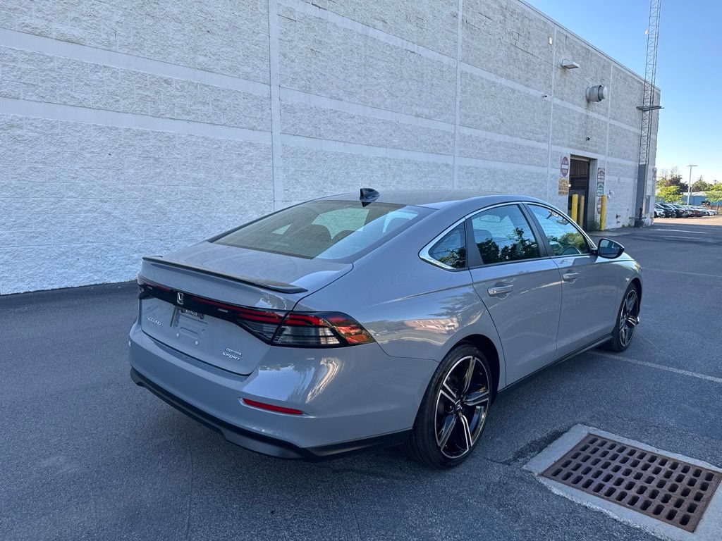 Certified 2025 Honda Accord Sport image 5
