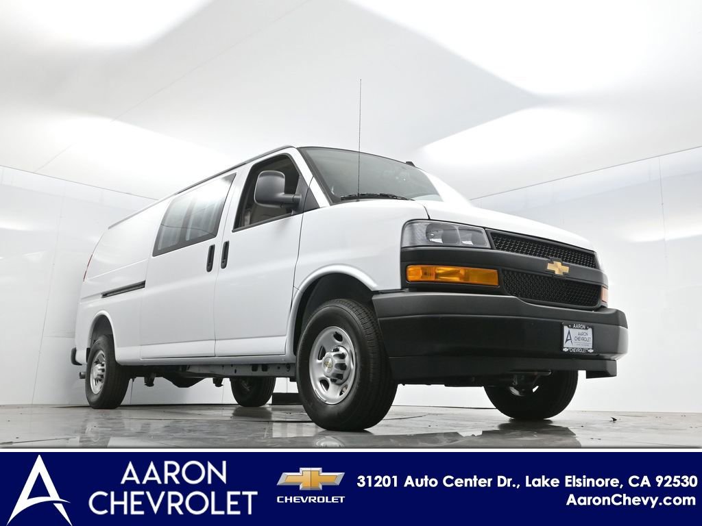 New 2025 Chevrolet Express 3500 Extended w/ Driver Convenience Package image 50