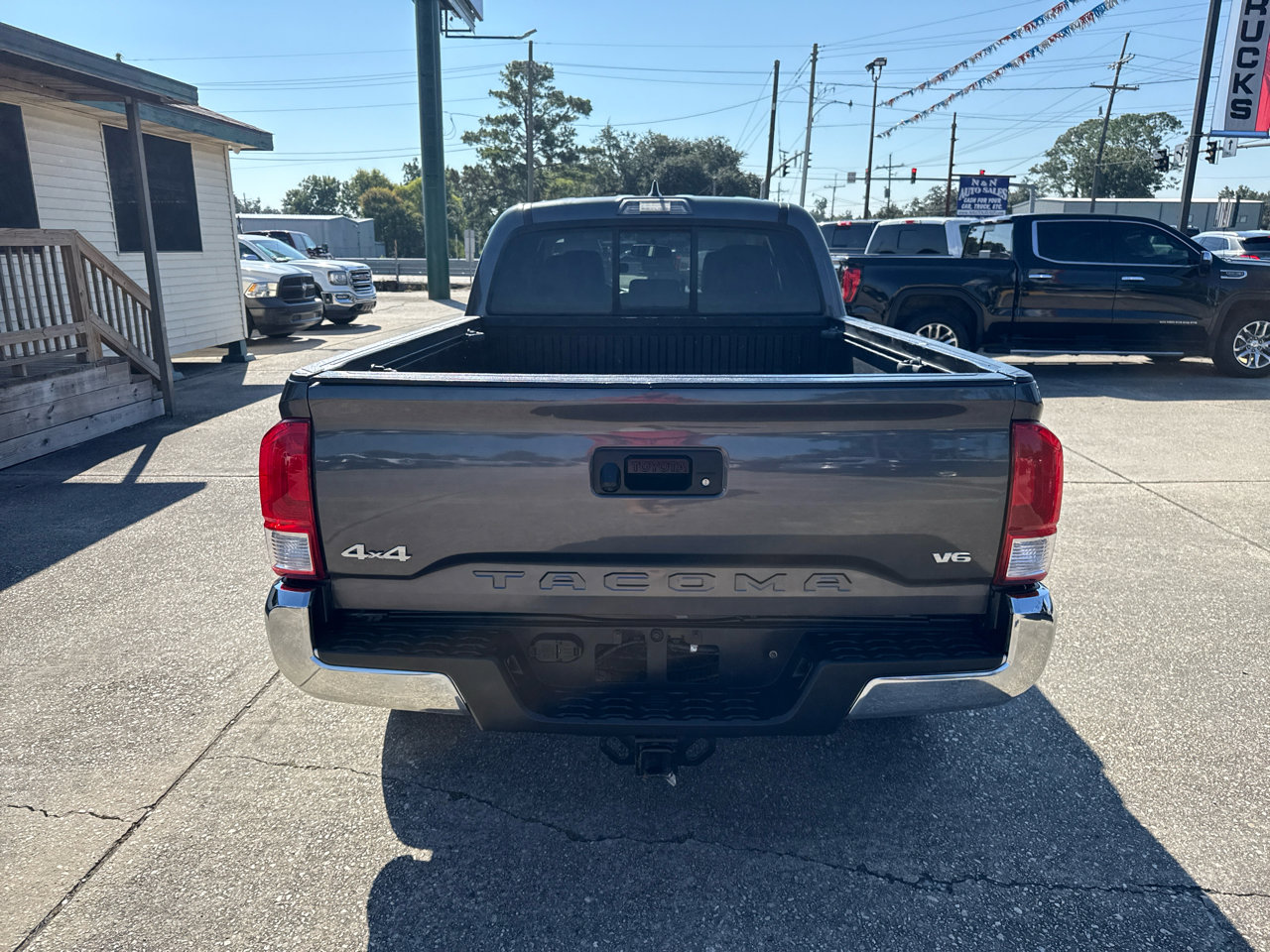 Used 2017 Toyota Tacoma SR5 image 7
