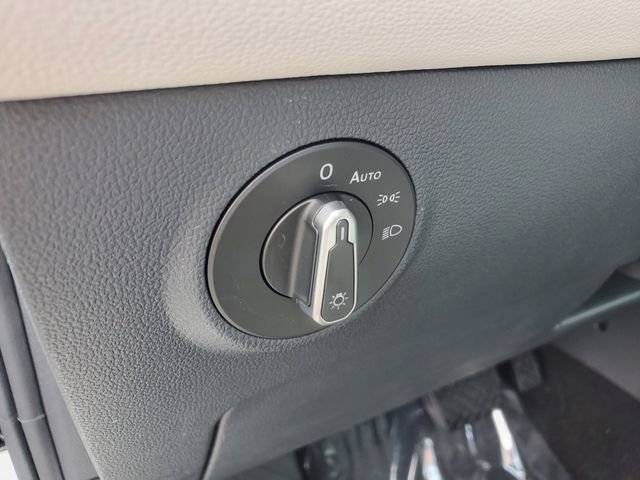 New 2025 Volkswagen Taos S image 16