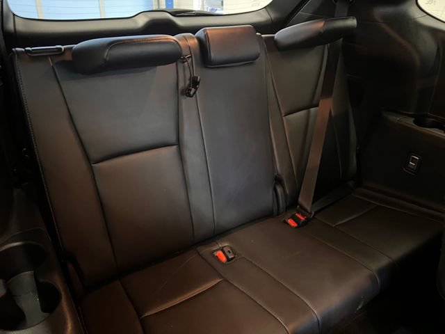 Used 2025 Toyota Highlander XSE AWD/4WD image 11