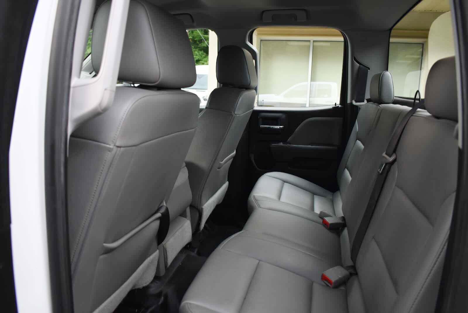 Used 2018 Chevrolet Silverado 3500 W/T RWD image 13