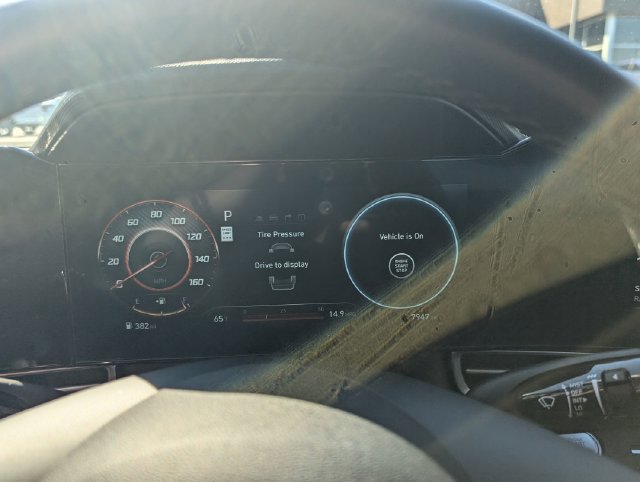 Certified 2025 Hyundai Elantra SEL FWD image 24