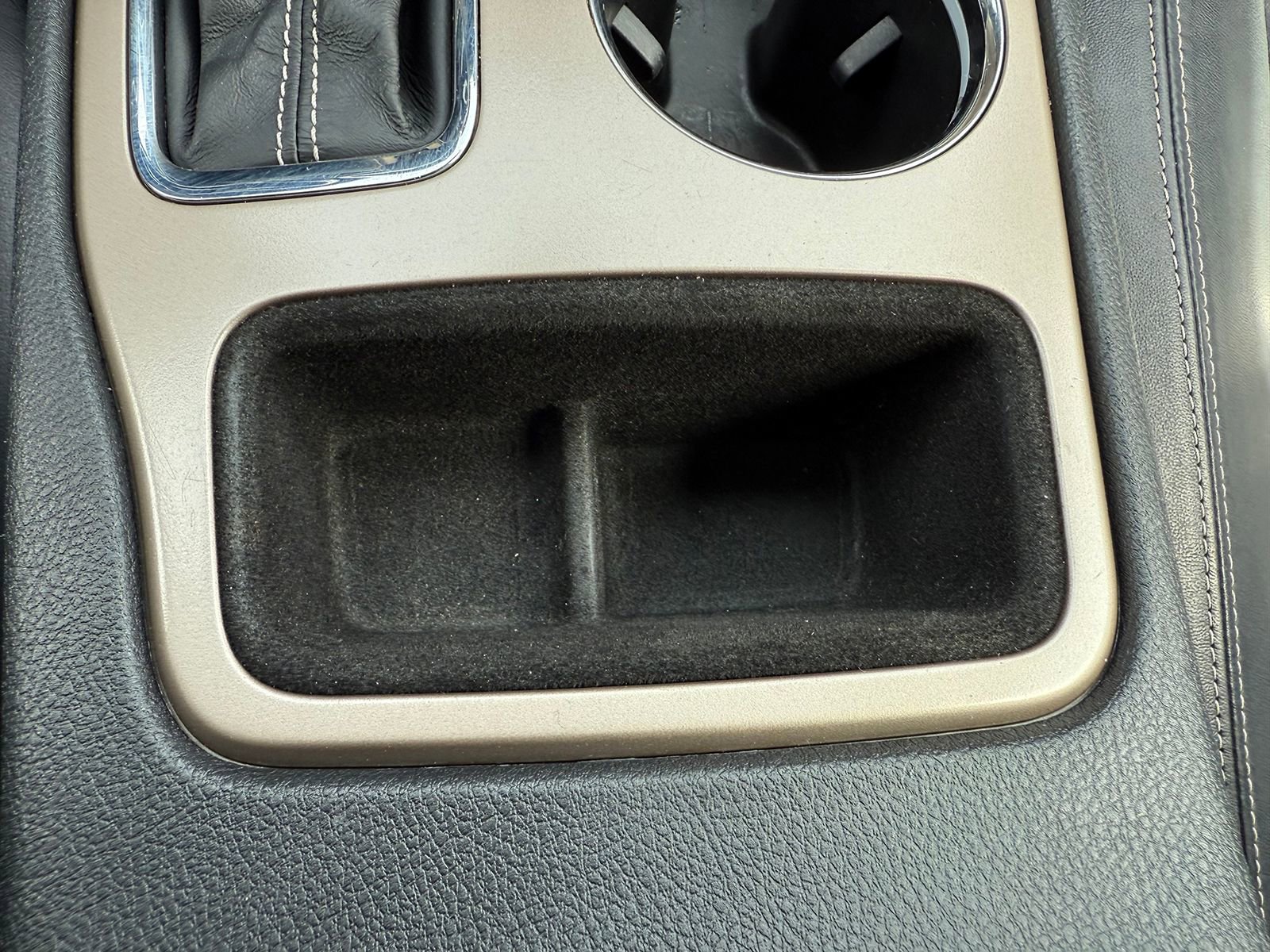 Used 2017 Jeep Grand Cherokee Limited RWD image 23