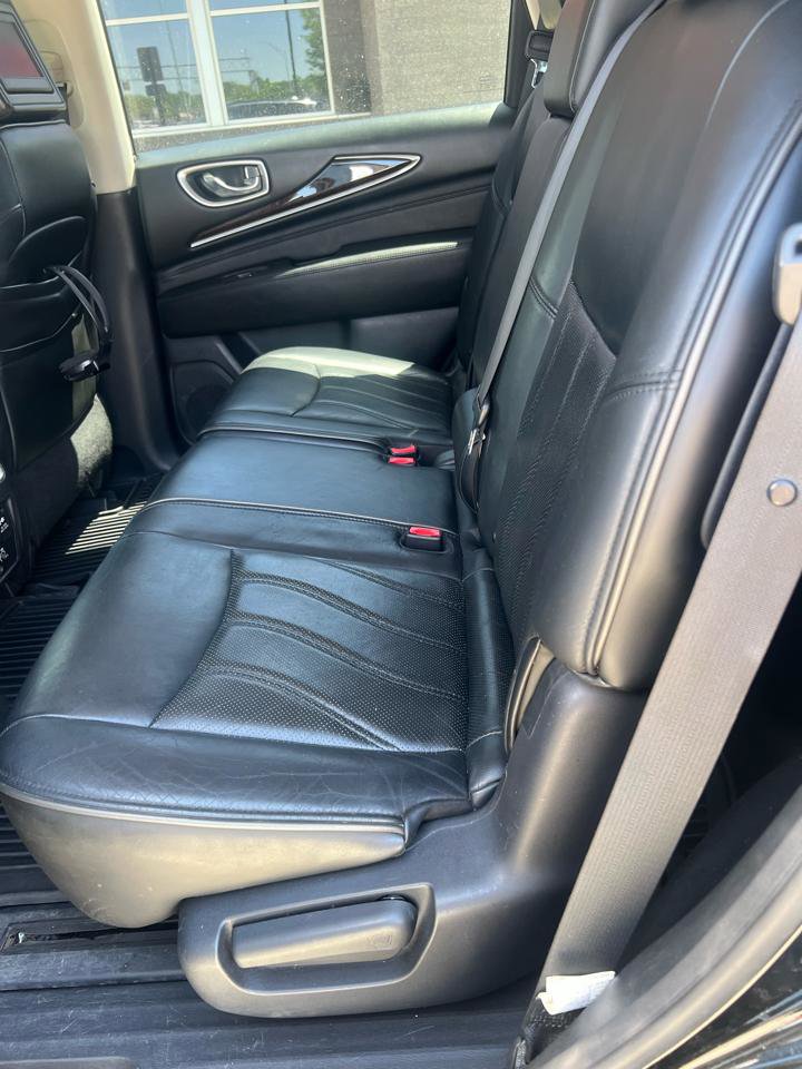 Used 2013 INFINITI JX35 AWD w/ Premium Pkg image 9