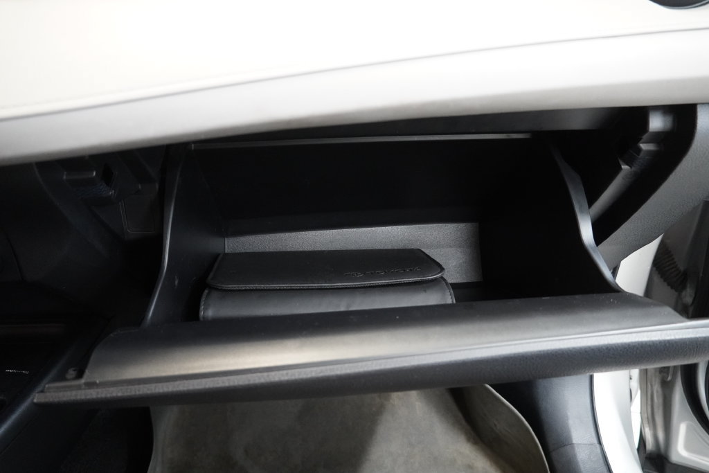 Used 2014 Toyota RAV4 LE AWD/4WD image 35