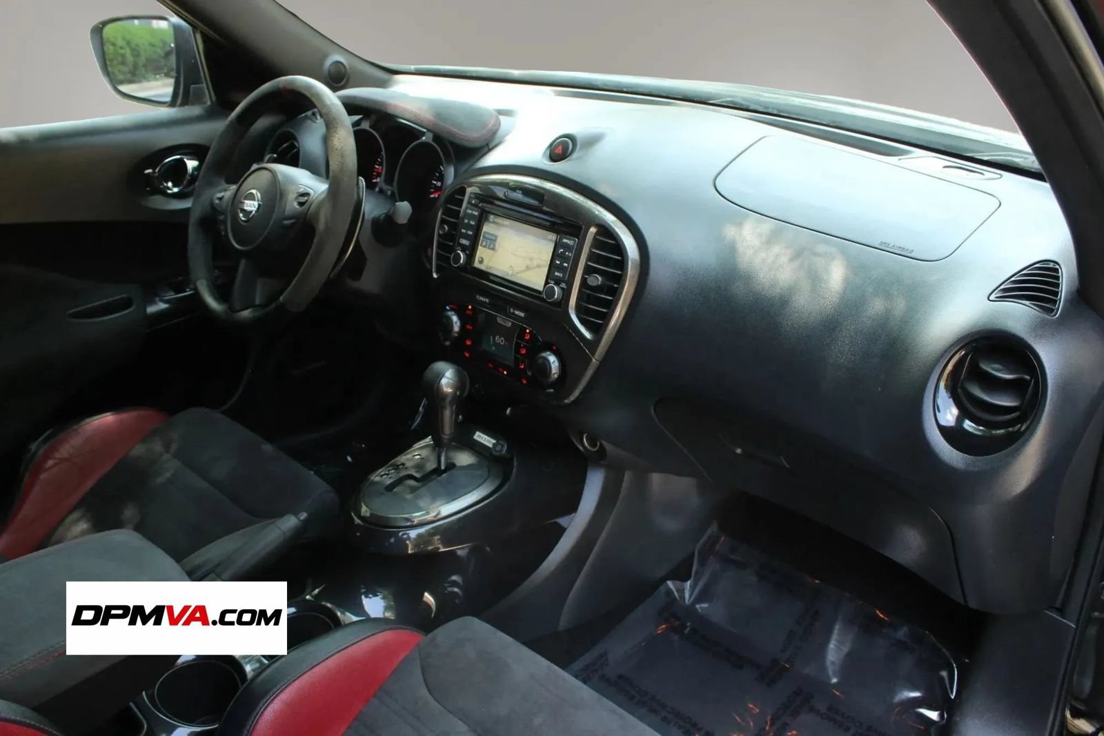 Used 2015 Nissan Juke NISMO RS w/ Interior Illumination Package AWD/4WD image 31