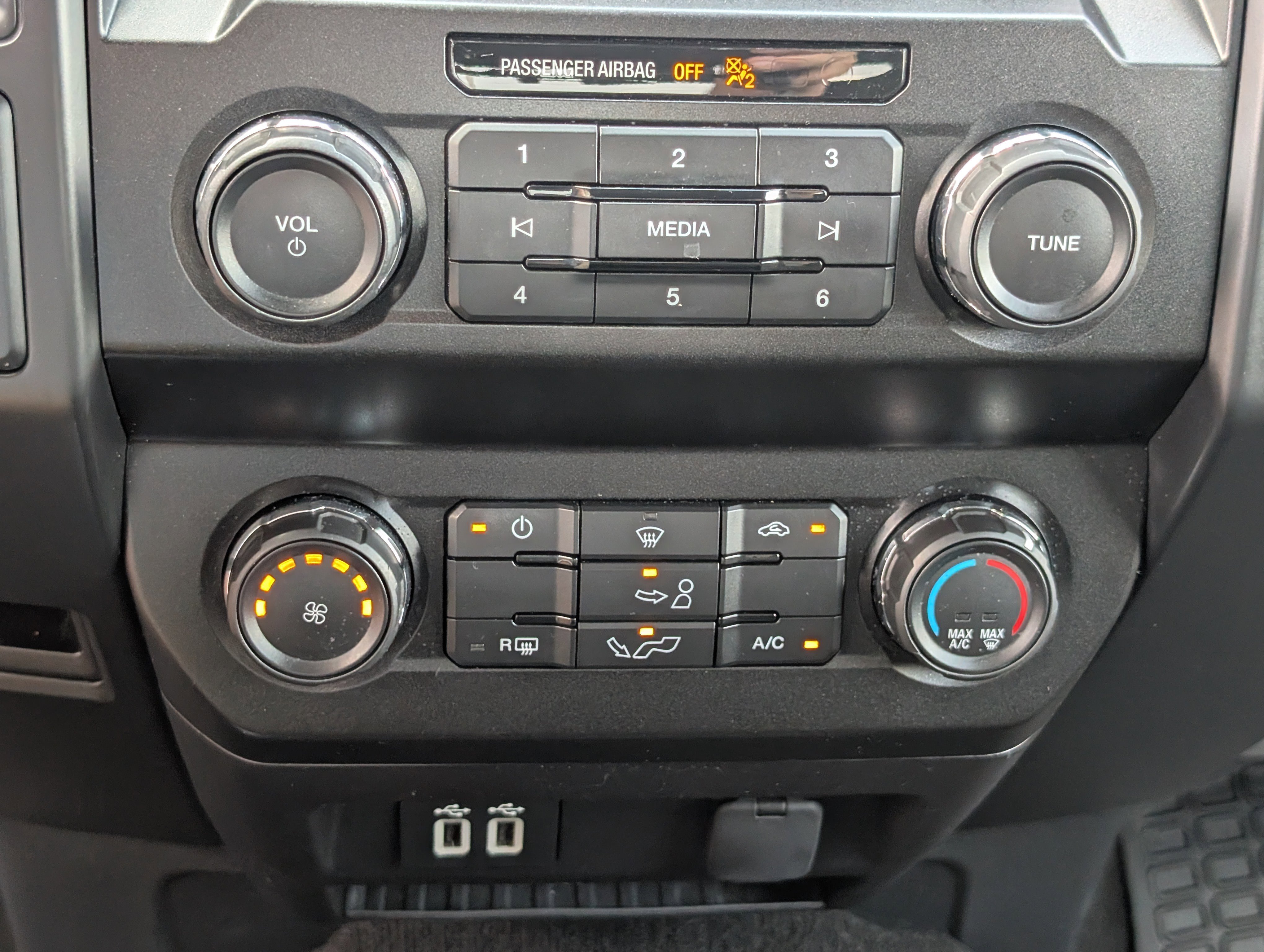 Used 2019 Ford F150 XL w/ Equipment Group 101A Mid AWD/4WD image 22