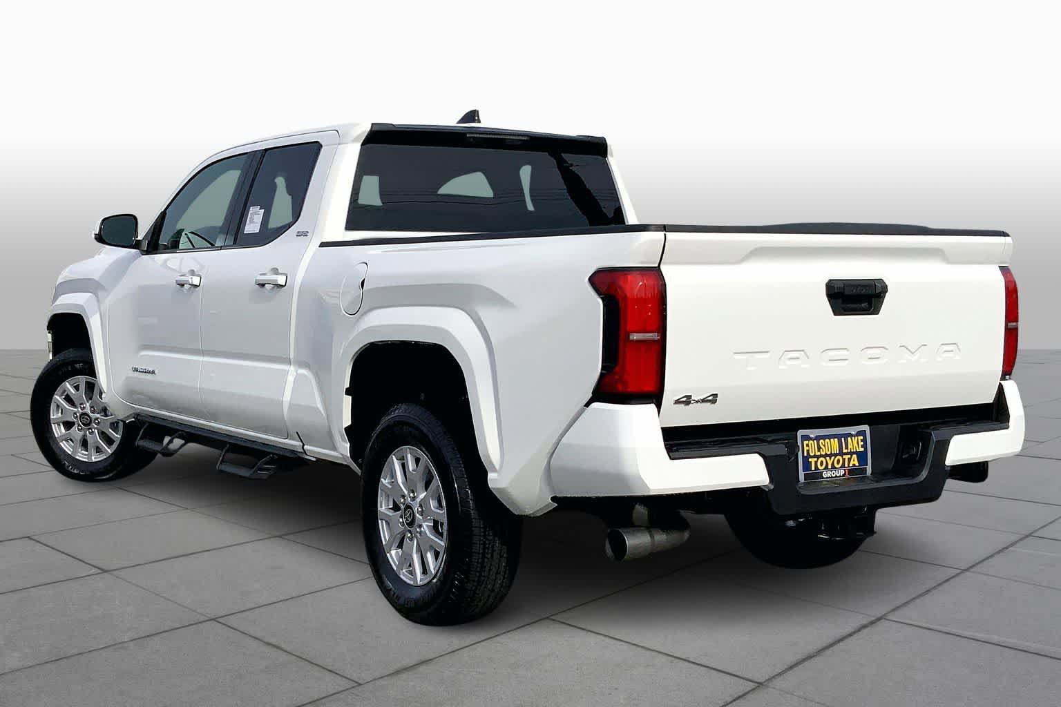New 2026 Toyota Tacoma SR5 AWD/4WD image 12