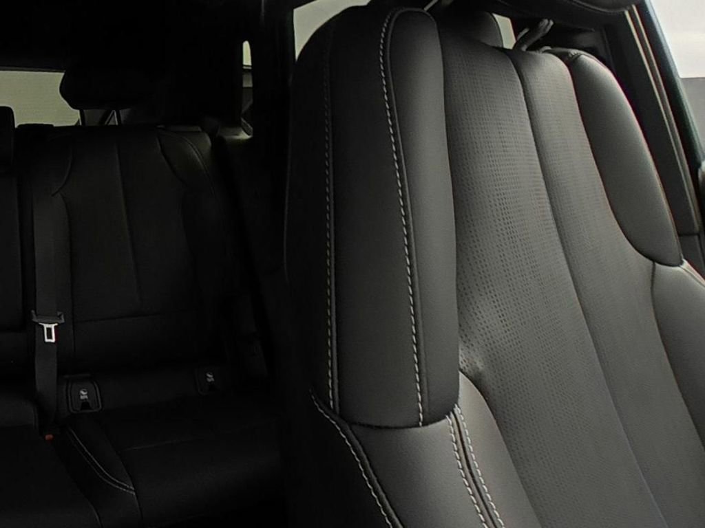 New 2026 Cadillac Lyriq Premium Luxury image 26