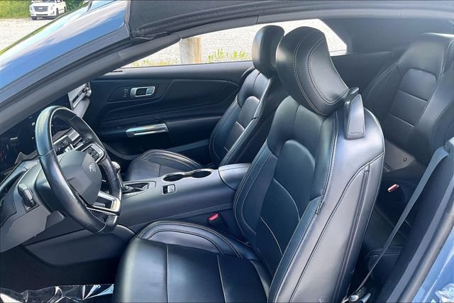 Used 2025 Ford Mustang Premium RWD image 24