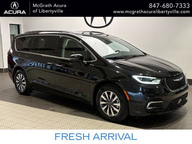 Used 2021 Chrysler Pacifica Touring-L